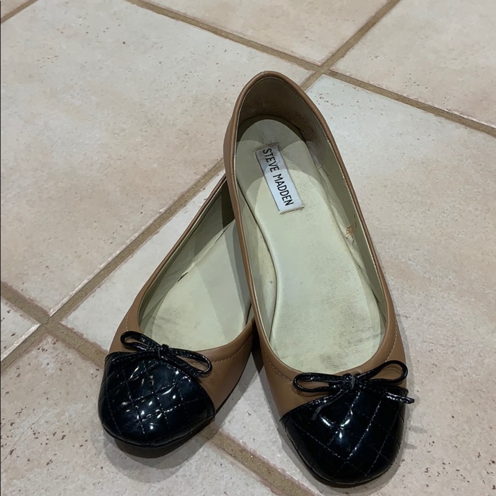 Steve Madden flats size 7.5